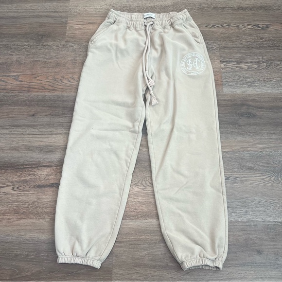 Abercrombie & Fitch Pants - Abercrombie & Fitch Cream Joggers Size Small Lounge Casual Cozy Sweatpants